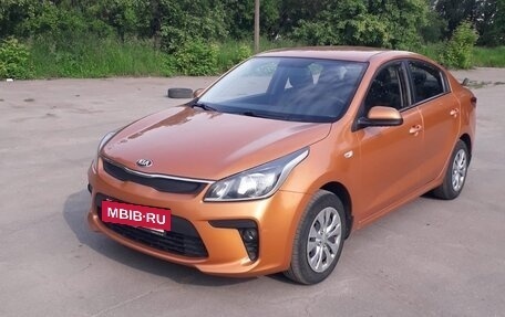 KIA Rio IV, 2017 год, 850 000 рублей, 2 фотография