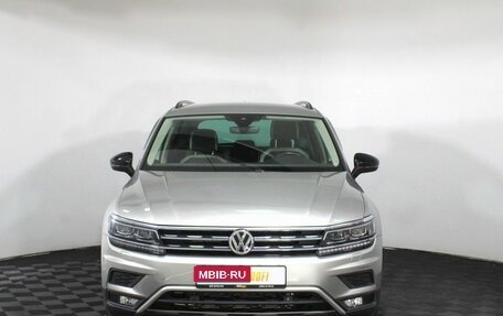 Volkswagen Tiguan II, 2020 год, 2 990 000 рублей, 2 фотография