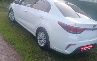 KIA Rio IV, 2018 год, 850 000 рублей, 1 фотография