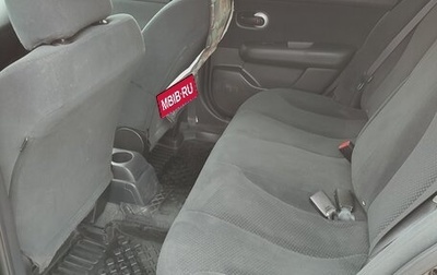 Nissan Tiida, 2011 год, 890 000 рублей, 1 фотография