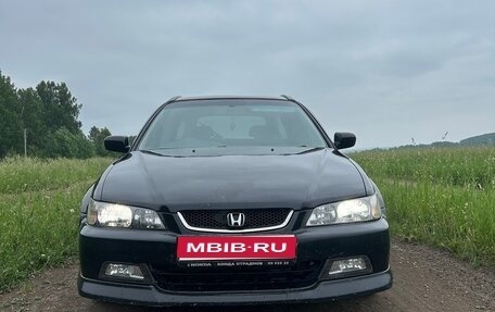 Honda Accord VII рестайлинг, 2002 год, 650 000 рублей, 1 фотография
