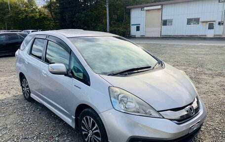Honda Fit Shuttle I рестайлинг, 2015 год, 760 000 рублей, 3 фотография