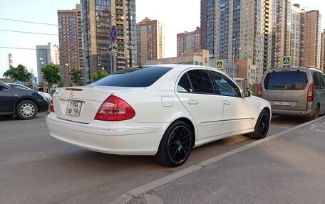 Mercedes-Benz E-Класс, 2005 год, 1 499 999 рублей, 4 фотография