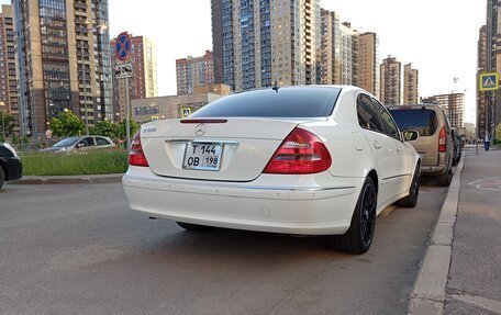 Mercedes-Benz E-Класс, 2005 год, 1 499 999 рублей, 6 фотография