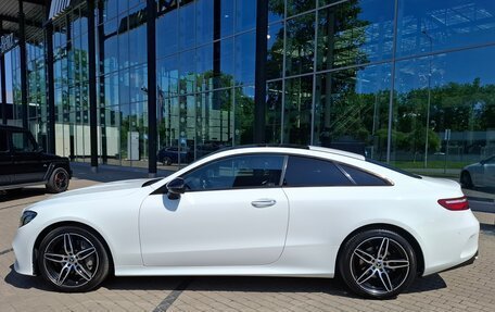 Mercedes-Benz E-Класс, 2019 год, 4 299 000 рублей, 2 фотография