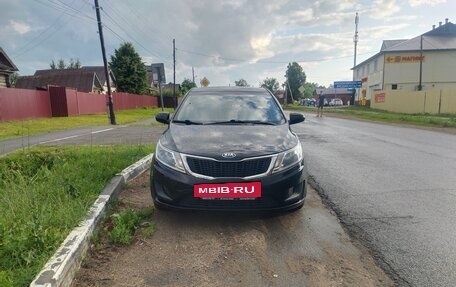 KIA Rio III рестайлинг, 2013 год, 750 000 рублей, 2 фотография