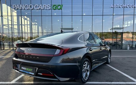 Hyundai Sonata VIII, 2021 год, 2 600 000 рублей, 5 фотография