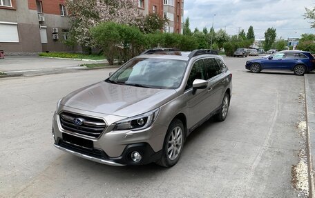 Subaru Outback IV рестайлинг, 2020 год, 3 600 000 рублей, 3 фотография