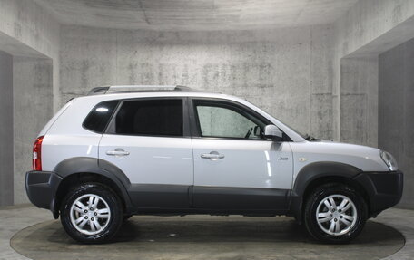 Hyundai Tucson III, 2006 год, 765 000 рублей, 4 фотография