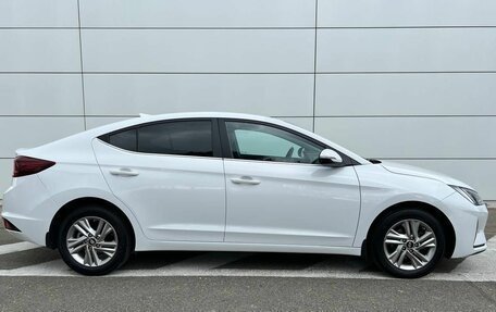 Hyundai Elantra VI рестайлинг, 2019 год, 1 740 000 рублей, 6 фотография