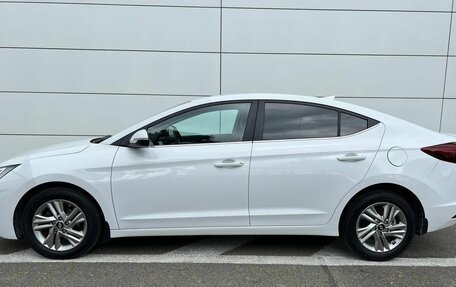 Hyundai Elantra VI рестайлинг, 2019 год, 1 740 000 рублей, 7 фотография