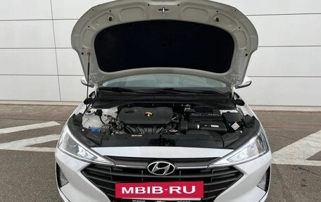 Hyundai Elantra VI рестайлинг, 2019 год, 1 740 000 рублей, 4 фотография