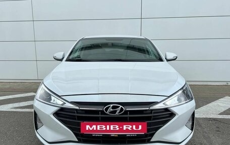 Hyundai Elantra VI рестайлинг, 2019 год, 1 740 000 рублей, 3 фотография