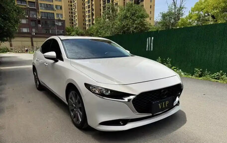 Mazda 3, 2020 год, 1 500 000 рублей, 3 фотография