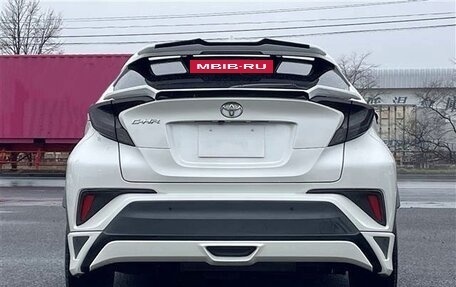 Toyota C-HR I рестайлинг, 2019 год, 1 820 000 рублей, 6 фотография