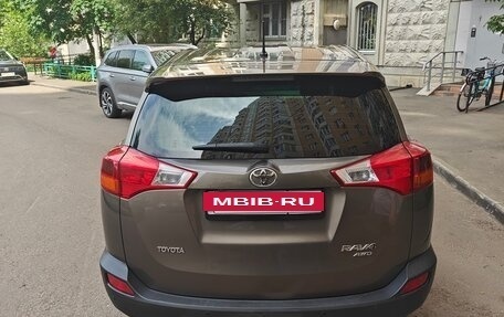 Toyota RAV4, 2013 год, 1 850 000 рублей, 4 фотография