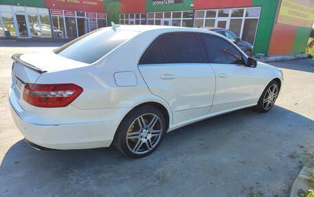 Mercedes-Benz E-Класс, 2012 год, 1 600 000 рублей, 2 фотография