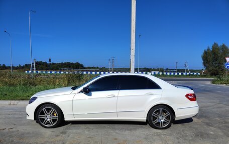 Mercedes-Benz E-Класс, 2012 год, 1 600 000 рублей, 4 фотография