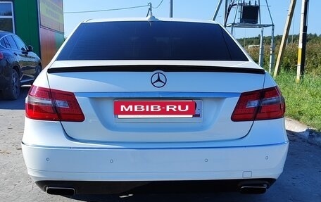 Mercedes-Benz E-Класс, 2012 год, 1 600 000 рублей, 3 фотография