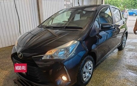 Toyota Vitz, 2018 год, 1 025 000 рублей, 3 фотография