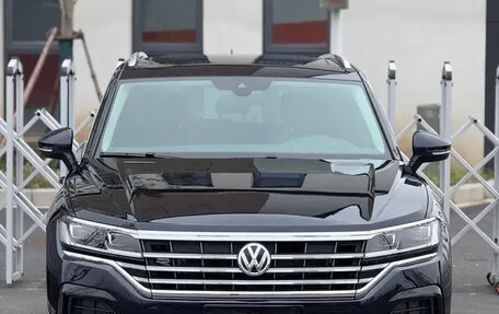 Volkswagen Touareg III, 2022 год, 3 968 080 рублей, 3 фотография