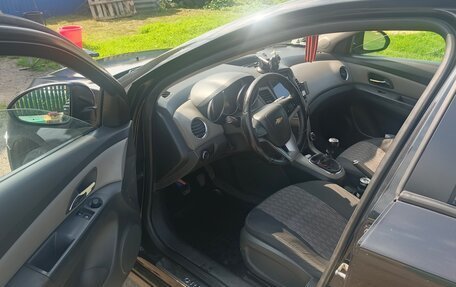 Chevrolet Cruze II, 2009 год, 480 000 рублей, 3 фотография