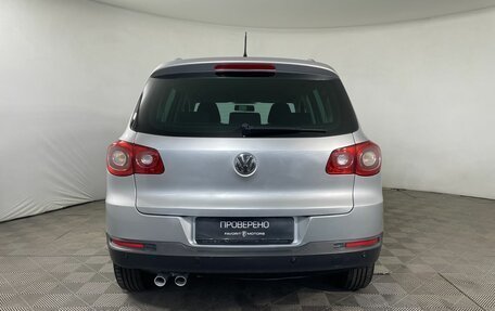 Volkswagen Tiguan I, 2011 год, 875 000 рублей, 3 фотография