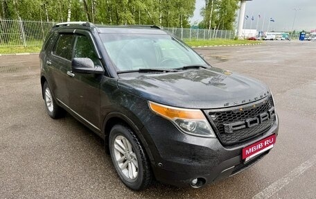 Ford Explorer VI, 2012 год, 1 389 001 рублей, 3 фотография