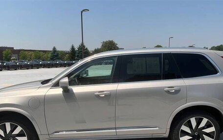 Volvo XC90 II рестайлинг, 2024 год, 7 600 000 рублей, 2 фотография