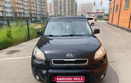 KIA Soul I рестайлинг, 2011 год, 859 000 рублей, 2 фотография