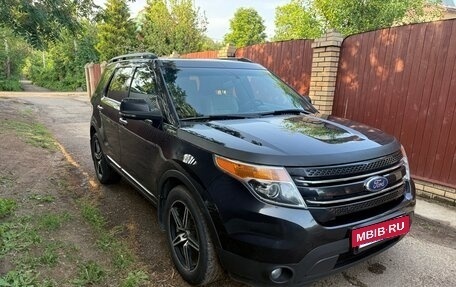Ford Explorer VI, 2012 год, 1 643 000 рублей, 3 фотография