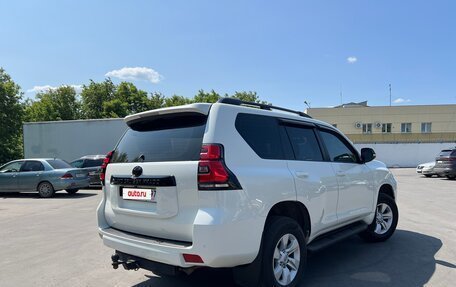 Toyota Land Cruiser Prado 150 рестайлинг 2, 2020 год, 4 750 000 рублей, 5 фотография