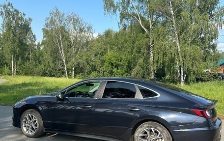 Hyundai Sonata VIII, 2020 год, 2 320 000 рублей, 3 фотография