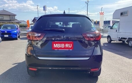 Honda Fit, 2022 год, 1 074 000 рублей, 6 фотография