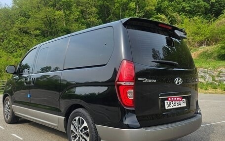 Hyundai Grand Starex Grand Starex I рестайлинг 2, 2021 год, 2 787 080 рублей, 5 фотография