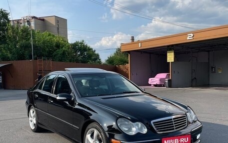 Mercedes-Benz C-Класс, 2006 год, 1 200 000 рублей, 3 фотография