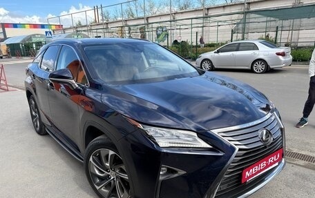 Lexus RX IV рестайлинг, 2017 год, 4 900 000 рублей, 3 фотография