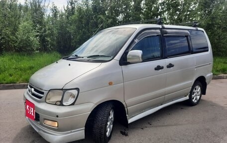 Toyota Town Ace III, 2000 год, 549 000 рублей, 3 фотография