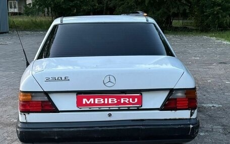 Mercedes-Benz W124, 1989 год, 140 000 рублей, 2 фотография