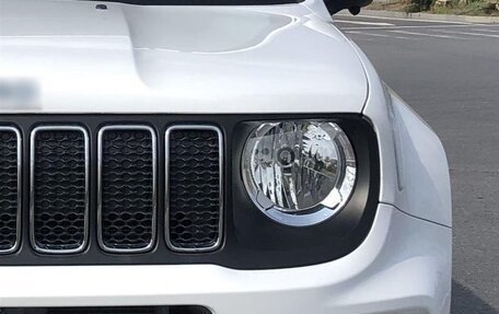 Jeep Renegade I рестайлинг, 2020 год, 1 450 000 рублей, 2 фотография