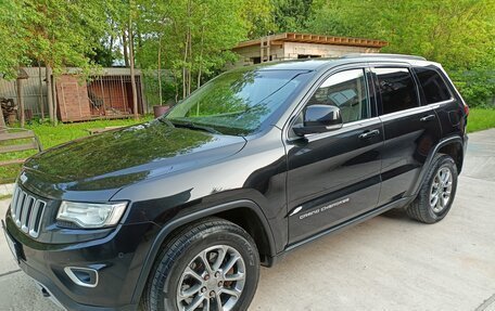 Jeep Grand Cherokee, 2014 год, 2 300 000 рублей, 2 фотография
