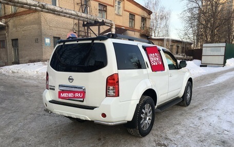 Nissan Pathfinder, 2012 год, 1 900 000 рублей, 3 фотография