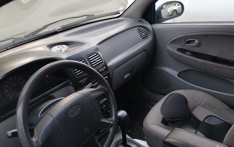 KIA Rio II, 2001 год, 249 000 рублей, 2 фотография