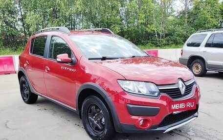 Renault Sandero II рестайлинг, 2017 год, 1 050 000 рублей, 3 фотография