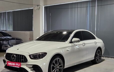 Mercedes-Benz E-Класс AMG, 2022 год, 5 620 013 рублей, 4 фотография
