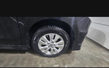 Honda Stepwgn IV, 2011 год, 1 300 000 рублей, 4 фотография