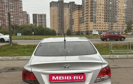 Hyundai Solaris II рестайлинг, 2013 год, 520 000 рублей, 2 фотография