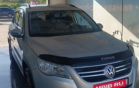 Volkswagen Tiguan I, 2011 год, 810 000 рублей, 2 фотография