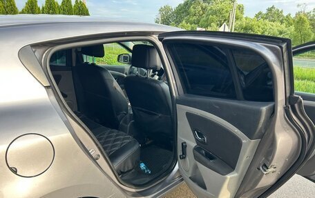 Renault Megane III, 2012 год, 450 000 рублей, 2 фотография
