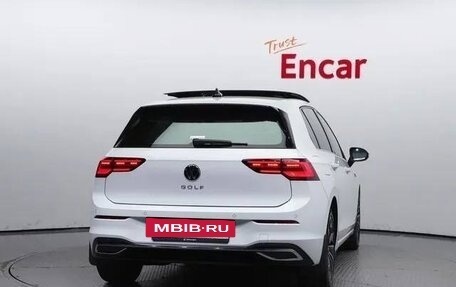 Volkswagen Golf VIII, 2022 год, 2 100 000 рублей, 4 фотография